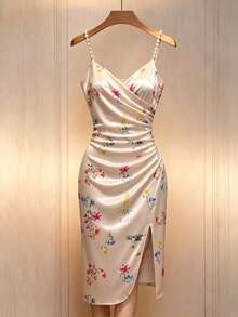 GlowEve Đầm maxi nữ màu sâm panh satin in hoa, dây đeo ngọc trai, xẻ tà bên hông, kiểu Pháp thanh lịch. - Nhiều màu - Xem 3