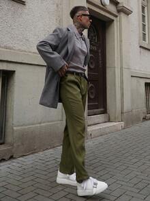 Artur Kramer Men Suit Pants Kantong Zip Plicated Plain - Hijau Tentara - View 5