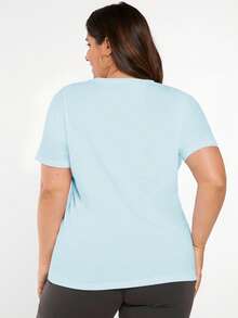SHEIN BASICS 大码女式纯色圆领短袖休闲T恤 - 淺藍色 - 查看 2