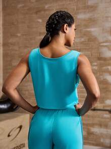 Powerista Women Sweatshirt Material Loose Cropped Sports Tank Top - Mint Green - View 2