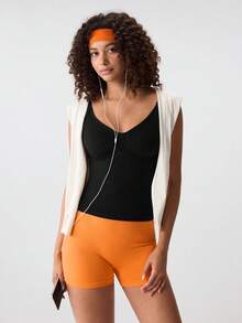 Loungeista Tank Top Camisole Wanita Model V-Neck Slim Fit, Pakaian Olahraga Musim Panas Dasar untuk Musim Panas - Hitam - View 8