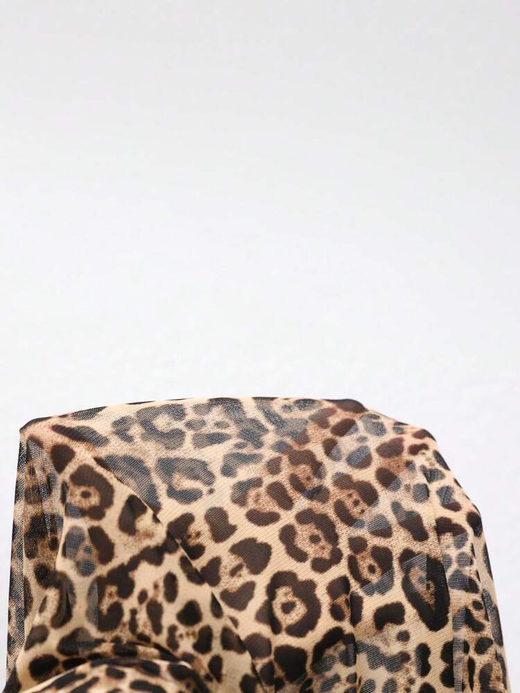 SHEIN Essnce 大码女装春夏时尚休闲弹力舒适日常百搭显瘦黑色长款马甲和薄纱豹纹罩衫两件套，外出穿搭，工作装，简约风格，欧式夏季 - 棕色 - 查看 8