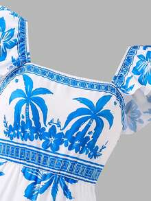 SHEIN Macacão bege claro com estampa floral vibrante em tons de vermelho-alaranjado e folhas verdes, que evoca um jardim primaveril cheio de vida. O decote quadrado realça os ombros e o colo, enquanto as mangas fluidas adicionam um toque dinâmico. A cintura marcada cria uma silhueta elegante, e o corte pantalona proporciona um caimento fluido e discreto. Ideal para férias na praia, chás da tarde no jardim ou passeios por feiras de artesanato, esta peça descontraída e ao mesmo tempo marcante exala uma vibe perfeita para as férias. - Multicolorido - Ver 4
