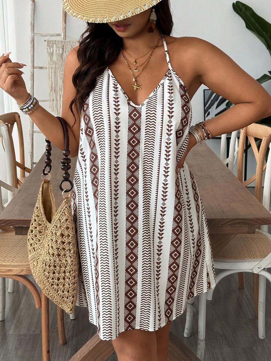 SHEIN VCAY Vestido de playa con cuello en V, sin espalda y estampado de rayas para tallas grandes - Azul y blanco - Ver 1