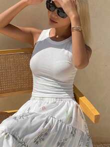 Livesso 女款夏季蕾絲拼接蝴蝶結裝飾修身細肩帶背心，休閒性感短版上衣 - 白色 - 查看 5