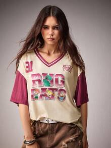 Nick 90s | SHEIN 女士V领字母印花撞色休闲百搭日常穿搭T恤 - 杏色 - 查看 6