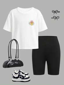 SHEIN Bộ 2 món cho bé gái/trẻ em, áo thun trắng in họa tiết rộng rãi và quần legging đen, trang phục thường ngày năng động, phù hợp cho dã ngoại, du lịch, cắm trại, chụp ảnh, hoặc cả gia đình cùng mặc. - trắng - Xem 5
