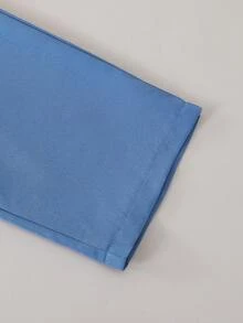 Bộ 2 món đồ chơi bé trai, kiểu dáng tối giản, kẻ sọc, gồm áo sơ mi và quần ống rộng, thích hợp cho các hoạt động thường ngày, đi học, chơi ở bãi biển. - Màu xanh lam - Xem 6