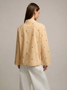 Nöista Loose Blouse With Chinese Style Buttons On Front Opening, In Contrast Red And Fabric Stripes Flower Print. Spring, Summer For Festival - Yellow - View 2