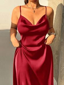 GalTyme Vestido de tirantes con escote pronunciado para mujer talla grande en color rojo - Rojo - Ver 1