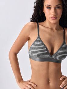 Loungeista 3 conjuntos de sujetador de copa triangular a rayas y bragas sexys, calidad estable, cómodo sin aros, top de bikini con bragas suaves y sin apretar, conjunto de ropa interior esencial para el verano - Multicolor - Ver 3