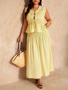 Elaquor Plus Size Women 2-Piece Set: Solid Color Ruched Front Tie Sleeveless Blouse And Mini Skirt Casual Boho Light Yellow Two Pieces Set Elegant Vacation - Light Yellow - View 5