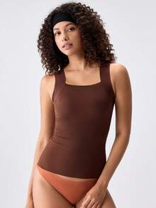 Loungeista 1 pieza Camisola de compresión para mujer, faja sin mangas cómoda, top corto de fitness con entrenador de cintura, ajuste ceñido 2 en 1 con sujetador acolchado, camiseta interior de unicolor para el verano - Marrón - Ver 4