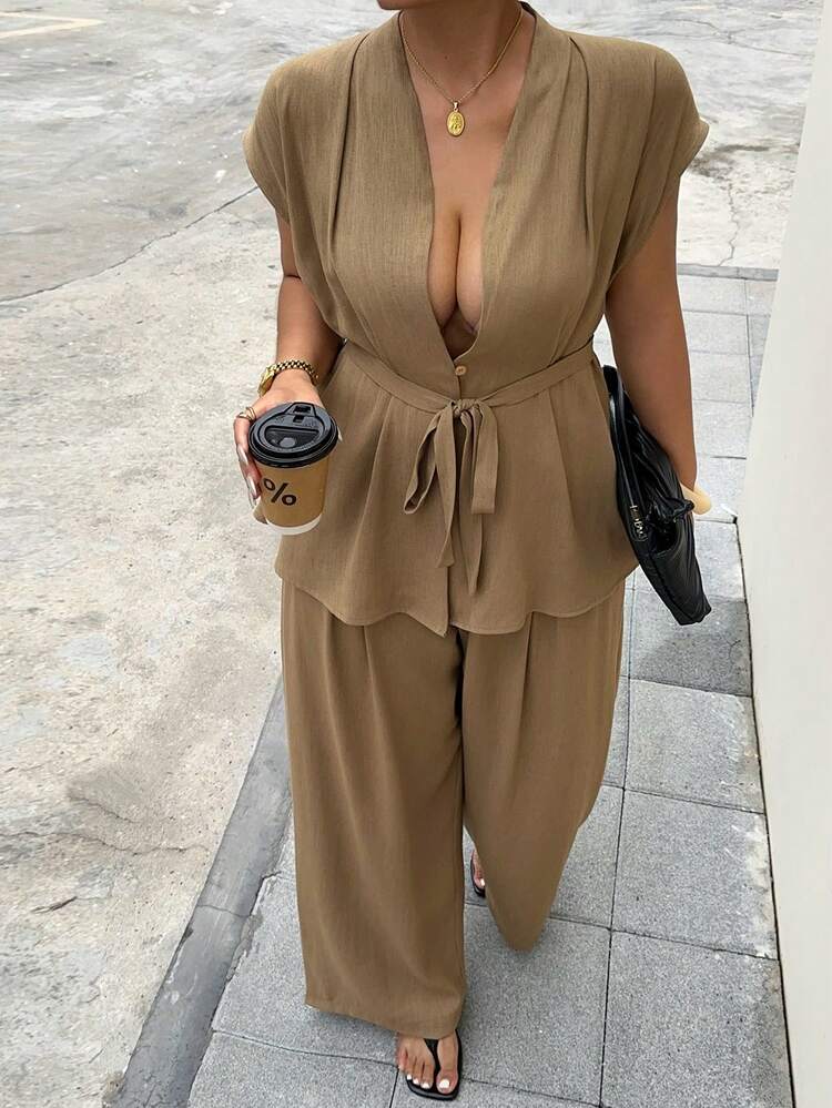 Dazy Plus V-Neck Short Sleeve Cinched Waist Waist Shirt And Loose Straight Leg Pants Two Pieces Casual Plus Size Outfit, Spring/Summer