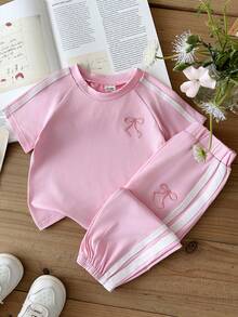 SHEIN 女嬰 2件/套 粉色條紋春季套裝 可愛夏季度假運動日常 寬鬆刺繡套裝 短澎澎袖上衣&條紋長褲 - 粉色 - 查看 3