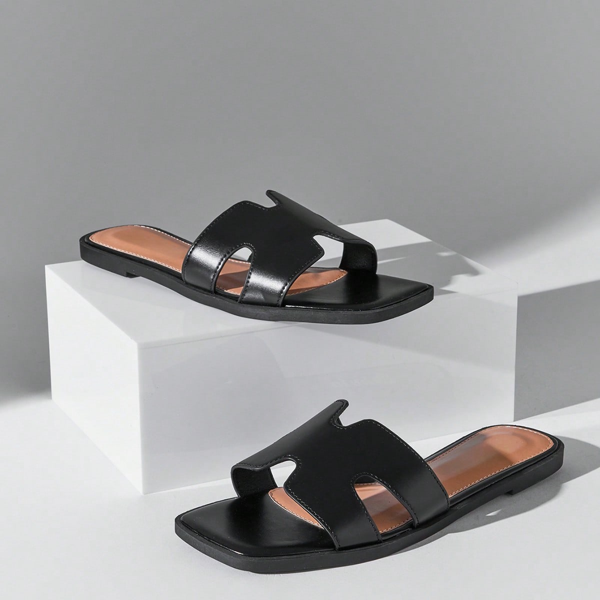 Sandalias planas de moda para mujer con vibra de vacaciones de verano, zapatos de primavera, zapatos de primavera break, zapatos de vacaciones de Sema