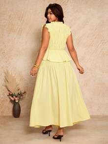Elaquor Plus Size Women 2-Piece Set: Solid Color Ruched Front Tie Sleeveless Blouse And Mini Skirt Casual Boho Light Yellow Two Pieces Set Elegant Vacation - Light Yellow - View 3