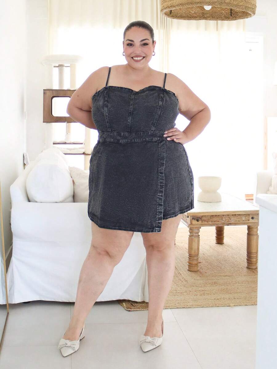 Pretty and Ole Plus Size Denim Jumpsuit, Casual Bib Overall Fitted Mini Blue Black Summer - Black - View 1