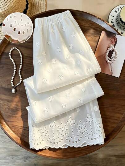 GlowEve CURVE Plus Size Women's Hollow Embroidered Solid Color Pants, French Chic Casual Relaxed Elegant Versatile Clothing