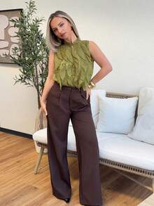 Jeta Ari Blouse sans manches vert olive à col volanté superposé, top élégant décontracté et polyvalent en mousseline à rayures métalliques, style romantique vintage français pour l'été - Vert - Voir 4