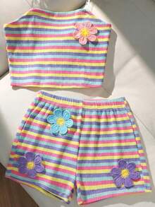 Elladie kids 两件套女童Y2K风格柔软条纹露脐上衣和短裤泳衣套装，采用3D海星刺绣和泡泡质感面料，无肩带露脐上衣配有隐形肩带，搭配平角短裤，甜美海滩度假风，适合夏季穿着。 - 粉色 - 查看 5