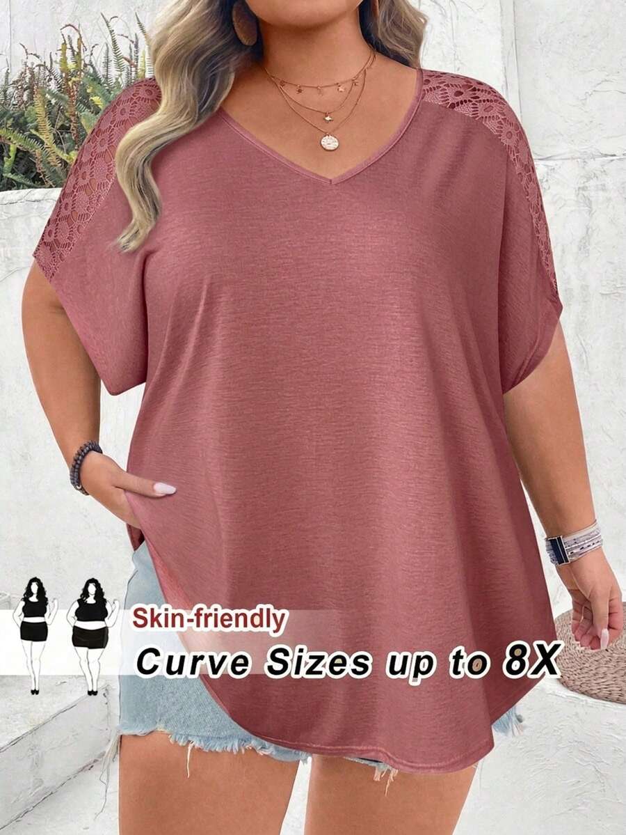 SHEIN CURVE+ 大尺碼對比蕾絲蝙蝠袖T恤 波西米亞度假風 - 紅木色 - 查看 1