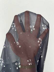 Modelyn Gaun Midi Wanita Desain Prancis dengan Leher Bentuk Hati dan Ikat Pinggang serta Lengan Lentera - Grey - View 4