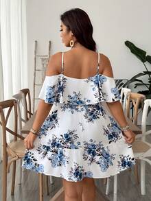SHEIN VCAY Vestido casual de tirantes con estampado floral y volantes en el bajo para tallas grandes - Multicolor - Ver 2