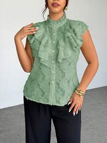 Firerie Camisa de verano de talla grande, elegante, de unicolor, con textura y volantes, con botones delanteros - Verde - Ver 3
