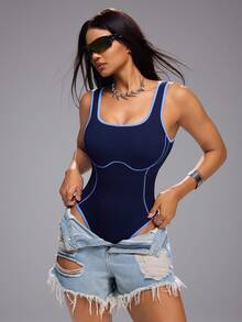 Innovista Damen-Sommer-Shapewear-Jumpsuit mit Kontrastbesatz, tiefem Rückenausschnitt, ärmellos, figurformend, blau, mit Rippstrickbund und Bauchkompression, kontrastierenden Jacquard-Linien, herausnehmbaren Polstern, formende Passform für Fitnessstudio, Yoga, Pilates, Tanz und Streetwear. ES/MX Body Sin Costuras, BR Body Fitness. Gymtok Clean Fit - Blau - Übersicht 3