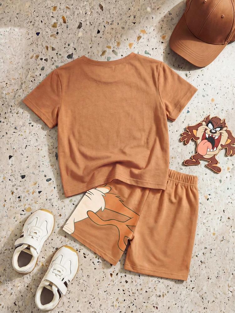 LOONEY TUNES X SHEIN GraphicGems Conjunto de 2 piezas de camiseta con estampado de dibujos animados y pantalones cortos para bebés niños, para verano - Marrón - Añade 2