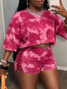 Slaydiva Light Pink Summer Kawaii Night Out Club Woman 2 Piece Sets Round Neck Drop Shoulder Loose T-Shirt&Side Strap Slim Shorts Imitation Snowflake Print - Hot Pink - View 3