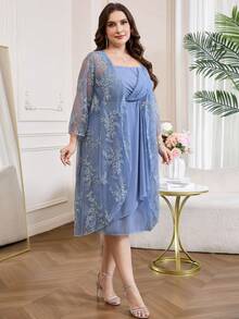 Reflora Conjunto elegante de bata y vestido de malla bordada para mujer de talla grande - Azul - Ver 4