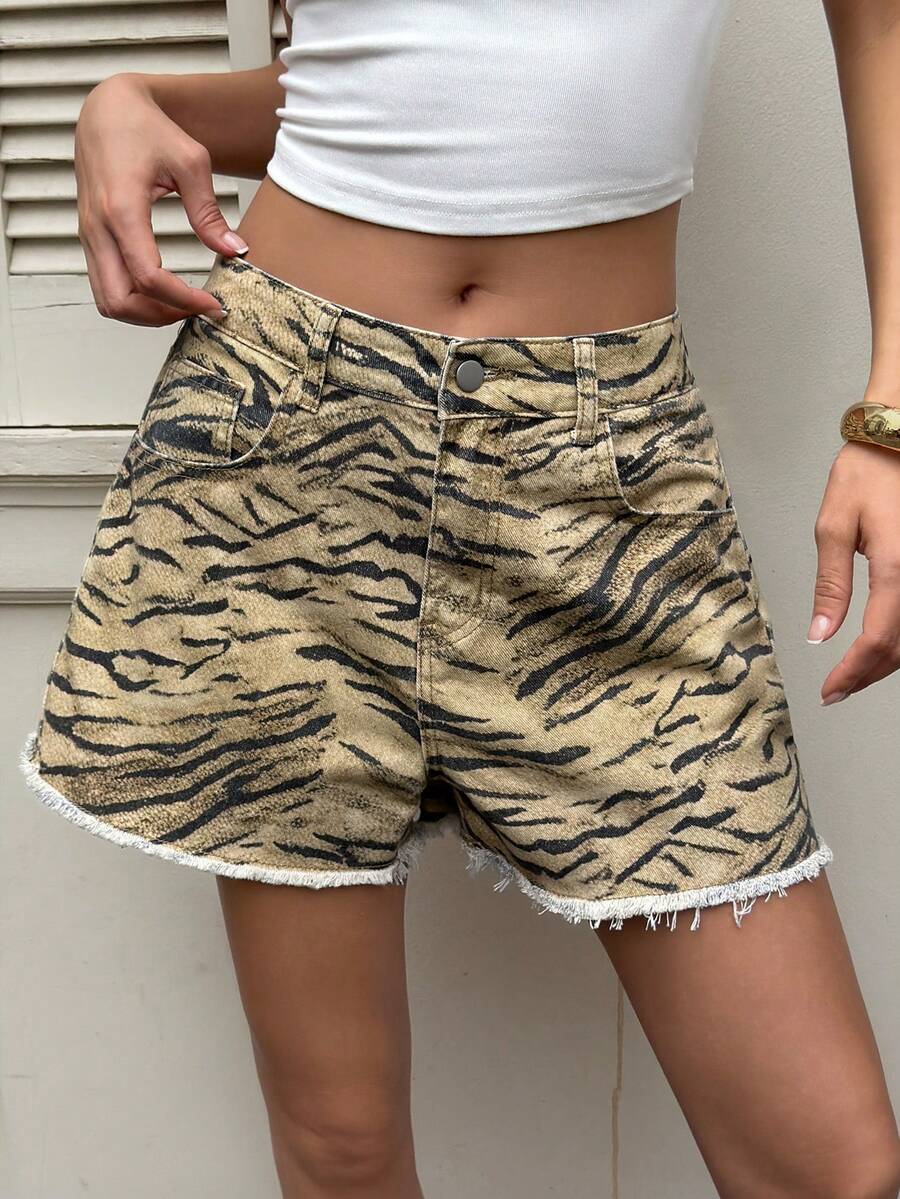 Livesso Quần short denim nữ kiểu dáng thường ngày, họa tiết da báo, có túi và cúc, gấu quần rách. - Màu Khaki - Xem 1