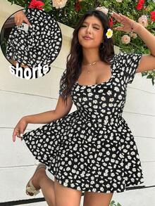SHEIN EZwear Plus Size Ditsy Floral Jumpsuit With Pockets, Short Sleeve, Black, Summer - Black - View 3