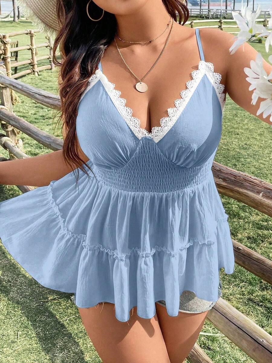 Flirla Plus Size V-Neck Spaghetti Strap Lace Patchwork Summer Camisole - Baby Blue - View 1