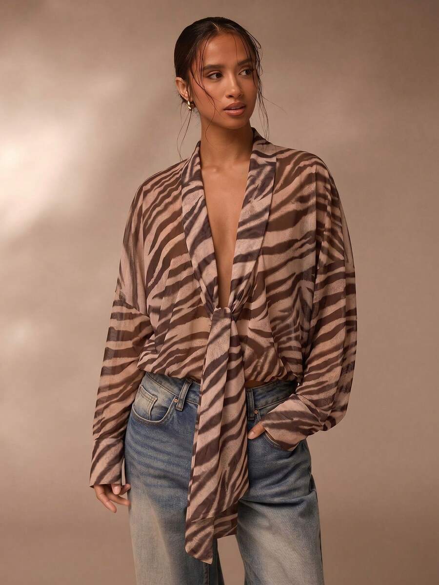 SHEIN Glamour 斑馬條紋印花透視前綁帶上衣,輕盈透視面料,夏季日常休閒女款,適合夜晚外出穿著 - 彩色 - 查看 1