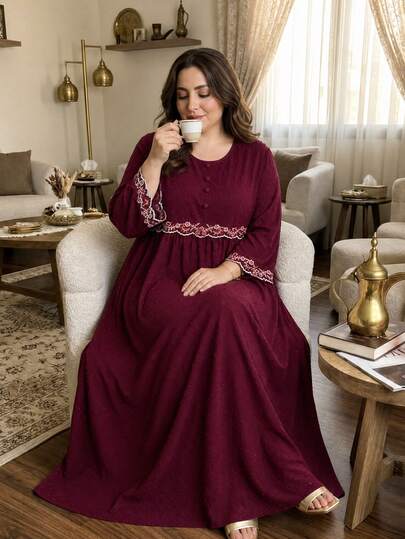 Al Najma Plus Size Women's Textured Fuzzy Fabric 3/4 Sleeve Dress, Embroidered Arabic Style Dress, Suitable For Spring, Autumn, Summer Daily And Gatherings