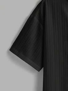 Manfinity Homme 男士夏季休闲度假通勤纯色纹理面料短袖衬衫和抽绳腰短裤套装 - 黑色 - 查看 7
