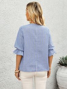 EMERY ROSE Women's Striped V-Neck Short Sleeve Casual Loose Blouse - Blue and White - View 2