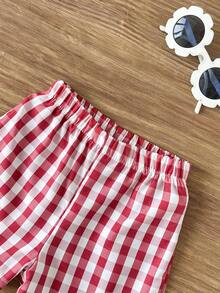 SHEIN Bộ đồ thường ngày cho bé gái gồm áo hai dây và quần short kẻ caro thêu hình dâu tây. - Đỏ - Xem 4