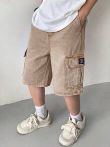 SHEIN Little Byeori 青少年男童字母贴布工装口袋休闲牛仔短裤 - 卡其色 - 查看 1