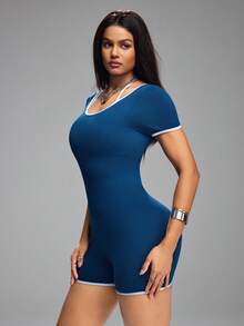 Innovista Bộ jumpsuit ngắn tay ôm sát, không lưng, phối màu tương phản, thời trang mùa hè dành cho nữ, chất liệu co giãn. - Xanh đậm - Xem 4