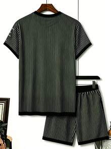 Manfinity Homme Bộ đồ nam gồm áo thun ngắn tay in chữ và sọc, quần short, kiểu dáng thường ngày. - Nhiều màu - Xem 7