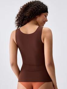 Loungeista 1 pieza Camisola de compresión para mujer, faja sin mangas cómoda, top corto de fitness con entrenador de cintura, ajuste ceñido 2 en 1 con sujetador acolchado, camiseta interior de unicolor para el verano - Marrón - Ver 2