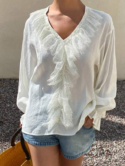 DAZY Women's Contrast Lace V-Neck Loose Casual Vacation Long Sleeve Blouse