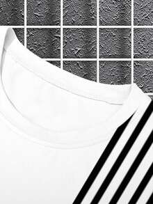 Manfinity Homme Conjunto Casual de Camiseta de Manga Curta com Gola Redonda e Estampa Listrada de Cavaleiro e Shorts para Homens - Multicolorido - Visão 7