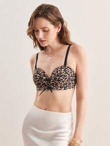 Hourtrue Áo ngực không dây nâng ngực họa tiết da báo Peach Girl dành cho vòng một nhỏ nhắn - Kiểu dáng gợi cảm với dây buộc phía trước - Màu Tím - Xem 3