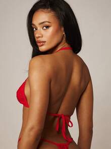 MISSGUIDED Red Lace Triangle Bra And Thong Lingerie Set With Strappy Details For Intimate Occasions - Red - View 3