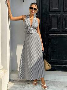 SHEIN PariChic Đầm dài cổ yếm cổ chữ V sâu cho nữ - Sọc dọc xanh trắng, không tay, eo nhún, thích hợp cho mùa hè, đi biển, dự tiệc cocktail. - Đen và trắng - Xem 6